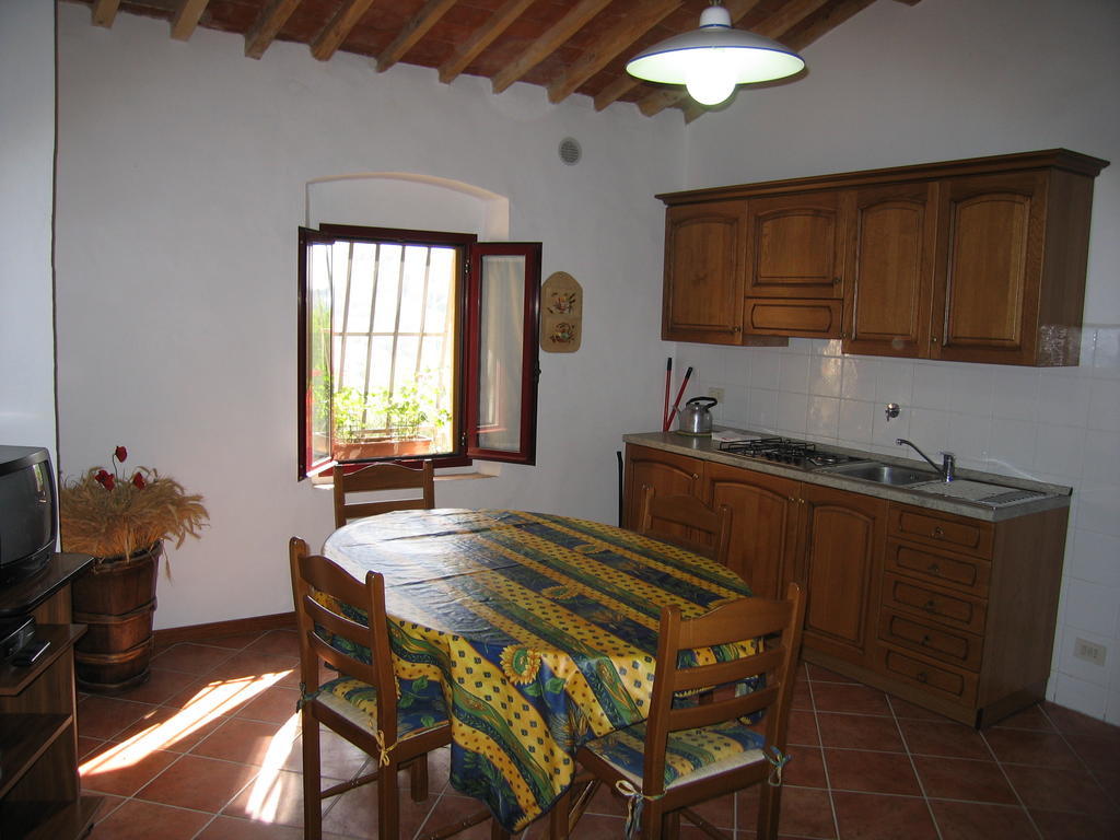 Borgo Sicelle Residence San Donato in Poggio Exterior photo